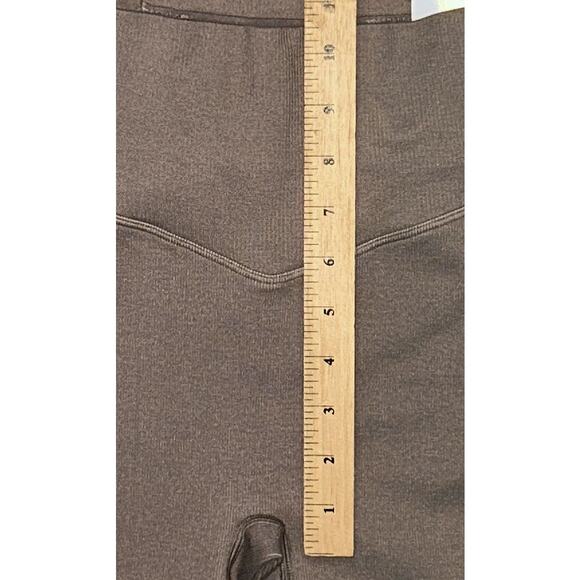 NWT Victoria's Secret Pink Winter Seamless Classic Leggings Iced Coffee Small - Picture 3 of 8